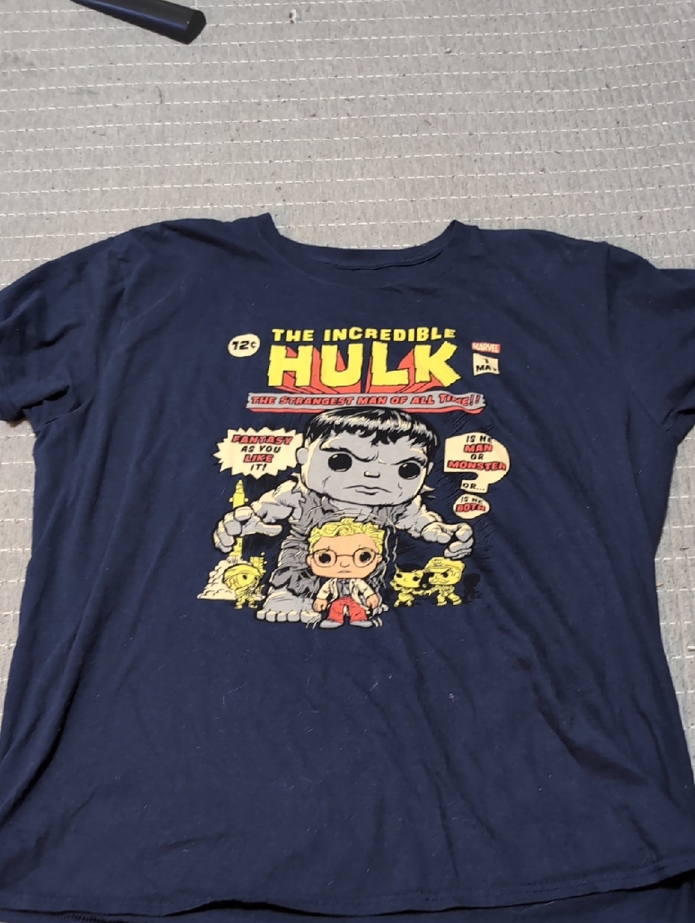 XL Men's Marvel Navy Tee Hulk Shirt